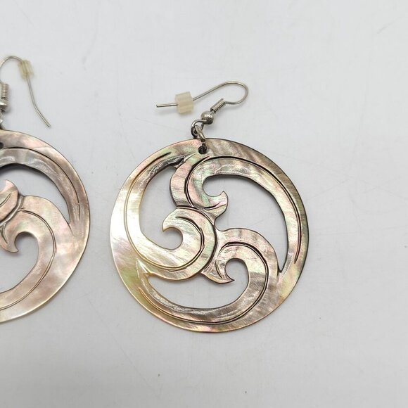 Round Abalone Shell Dangle Earrings With Swirl Design Vintage - Picture 4 of 6